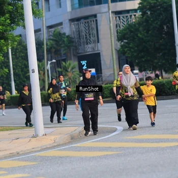 Runner Photo 6987654