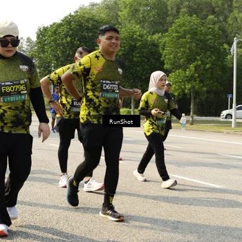 Runner Photo 6987672