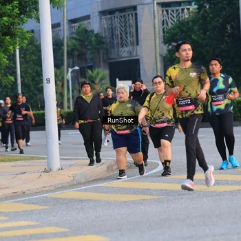 Runner Photo 6987683