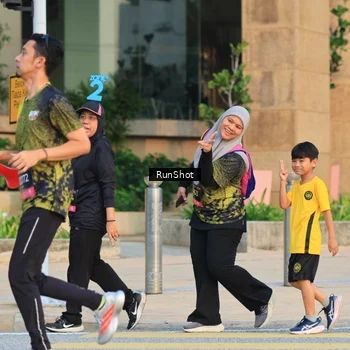 Runner Photo 6987706