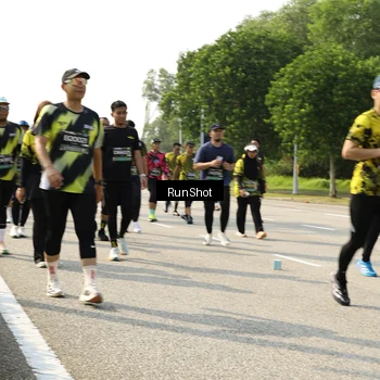 Runner Photo 6987708