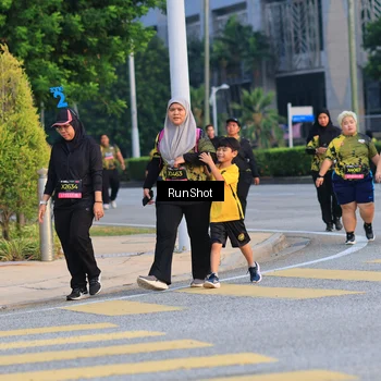 Runner Photo 6987712