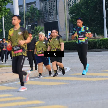 Runner Photo 6987715