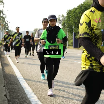 Runner Photo 6987718