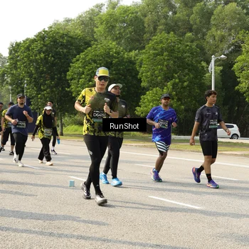 Runner Photo 6987720