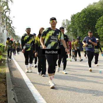 Runner Photo 6987735