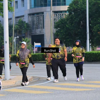 Runner Photo 6987807