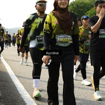 Runner Photo 6987824