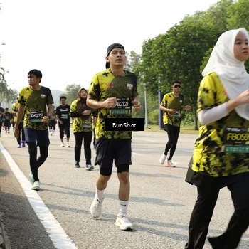 Runner Photo 6987826