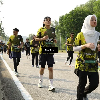 Runner Photo 6987830