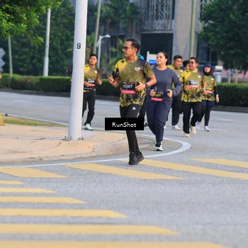 Runner Photo 6987832
