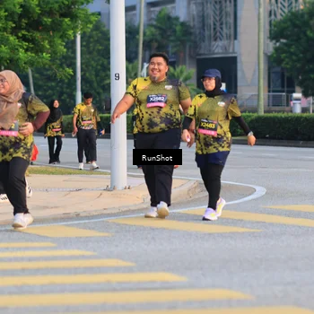 Runner Photo 6987837