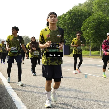 Runner Photo 6987843