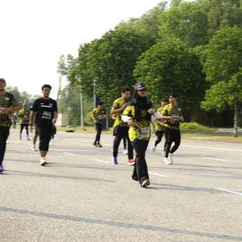 Runner Photo 6987848