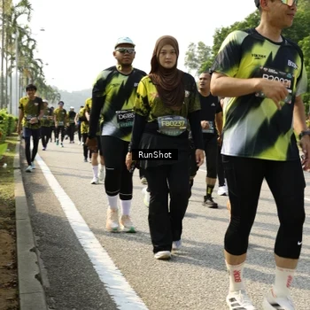 Runner Photo 6987872