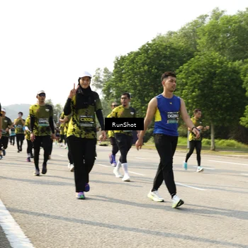 Runner Photo 6987917