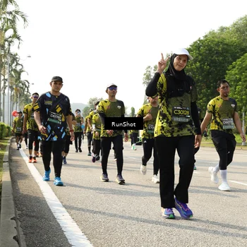 Runner Photo 6987948