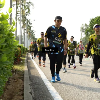 Runner Photo 6987956