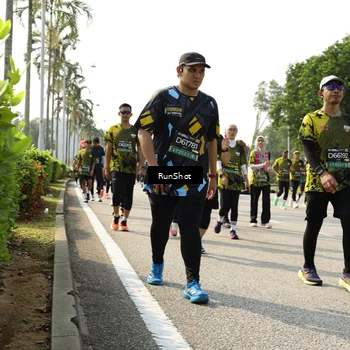 Runner Photo 6987960