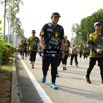 Runner Photo 6987990