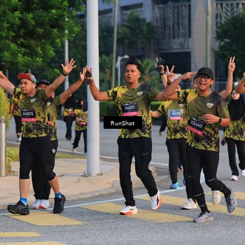 Runner Photo 6988004
