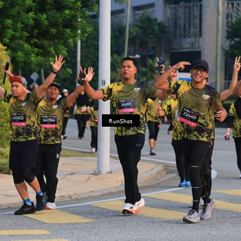 Runner Photo 6988007