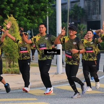 Runner Photo 6988017
