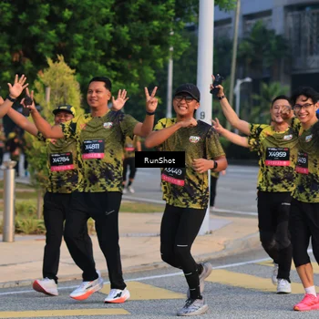 Runner Photo 6988024