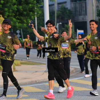Runner Photo 6988033