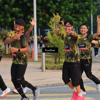 Runner Photo 6988045