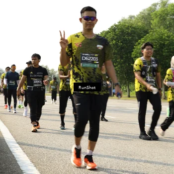 Runner Photo 6988047
