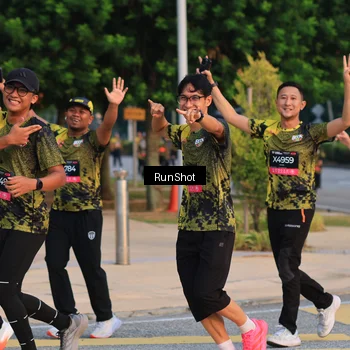 Runner Photo 6988057