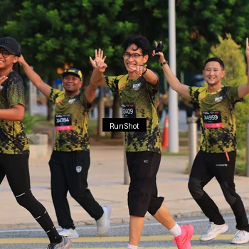 Runner Photo 6988060