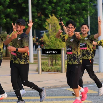 Runner Photo 6988062