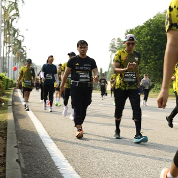 Runner Photo 6988068