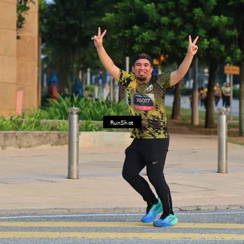 Runner Photo 6988082