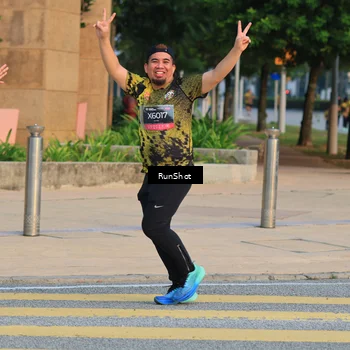 Runner Photo 6988085