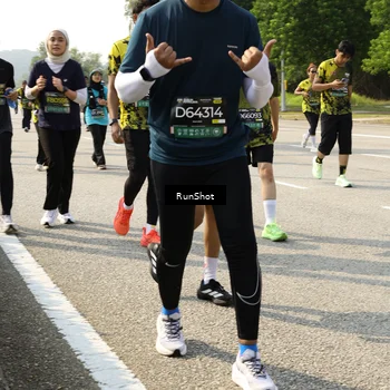 Runner Photo 6988092