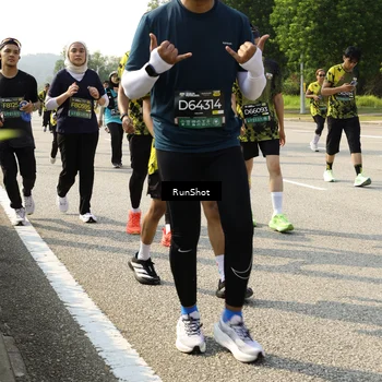Runner Photo 6988093