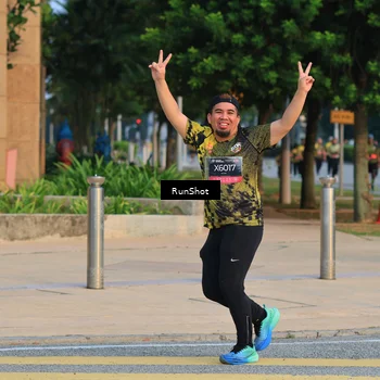 Runner Photo 6988097