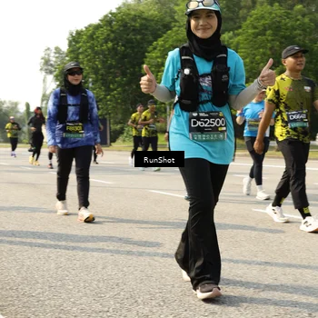Runner Photo 6988099