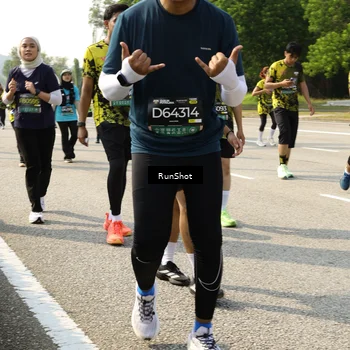 Runner Photo 6988102