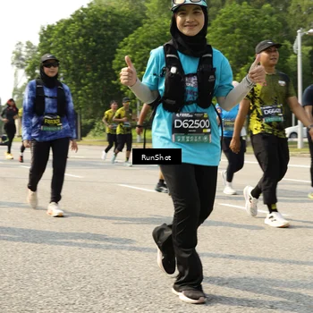 Runner Photo 6988106
