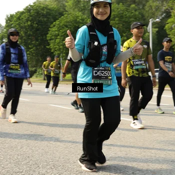 Runner Photo 6988113