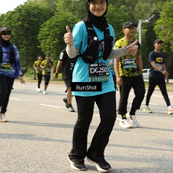 Runner Photo 6988116