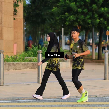 Runner Photo 6988117