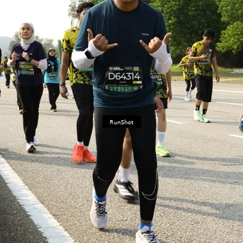Runner Photo 6988118