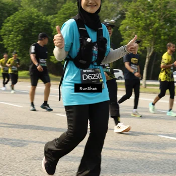 Runner Photo 6988122