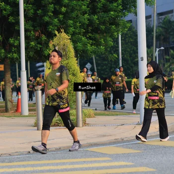 Runner Photo 6988129