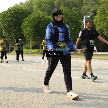 Runner Photo 6988135
